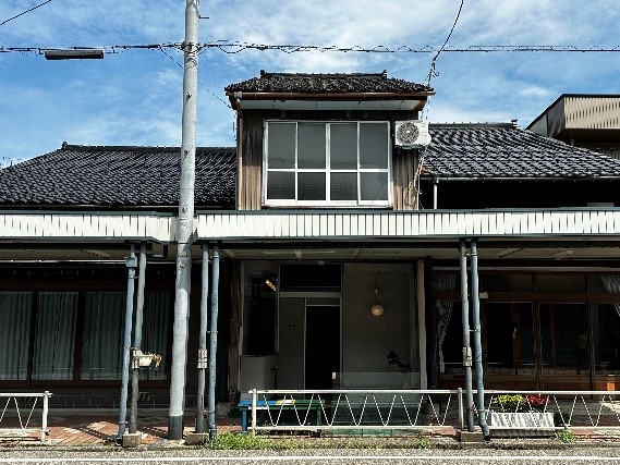 【海まで歩いて10分！】イチゴの栽培ハウス建築・イチゴの定植のお手伝いしてみませんか？